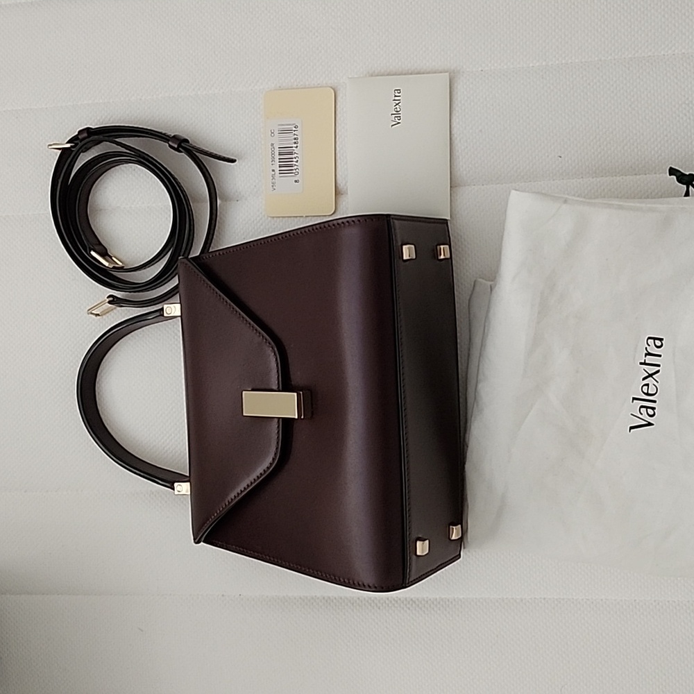 Valextra iside small